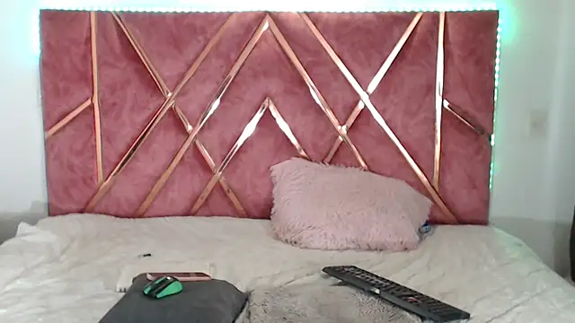Snapshot of kattysanz1 chatting on September 21, 2025, 11:04 am kattysanz1 online show from September 21, 2025, 11:04 am