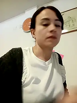 reme ark23 online show from September 12, 2025, 3:17 am