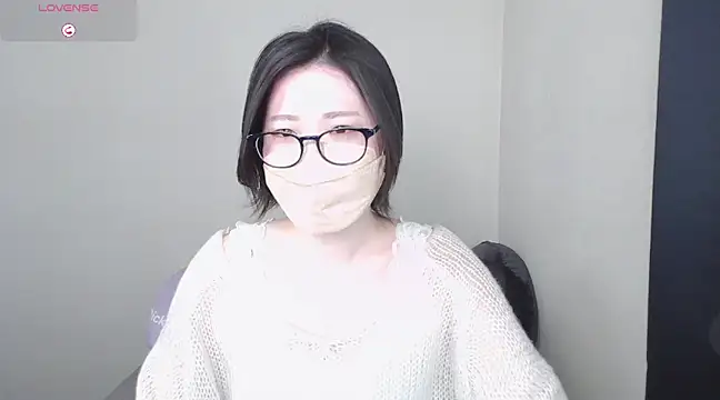  NOA-chan  online show from March 8, 2025, 3:35 pm