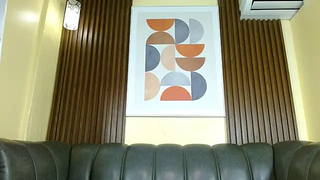 Nicole Ramires online show from February 4, 2026, 5:19 pm