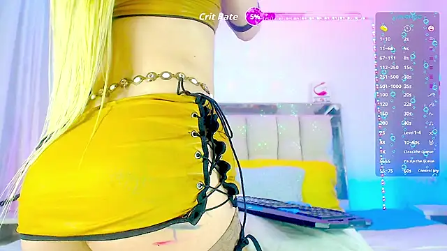 Brenda  01 online show from October 5, 2025, 1:18 am