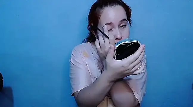 SubLayla01 online show from February 5, 2025, 11:34 am