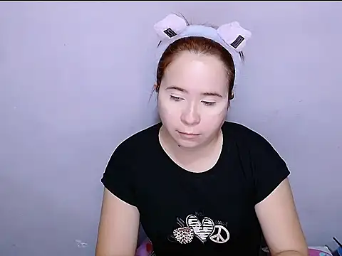 Snapshot of SubLayla01 chatting on February 25, 2026, 5:46 pm SubLayla01 online show from February 25, 2026, 5:46 pm