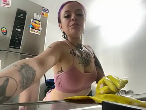 Alicia Ortiiz online show from December 20, 2024, 9:17 pm