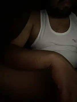 bebaboyes01 online show from February 25, 2026, 5:13 pm