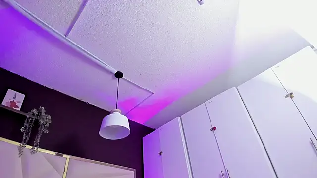 April bowie online show from February 20, 2026, 11:34 am