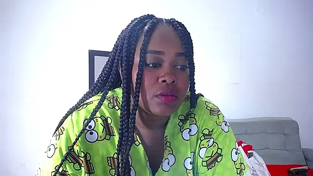 Snapshot of exotic_karmella chatting on February 6, 2026, 9:11 pm exotic karmella online show from February 6, 2026, 9:11 pm