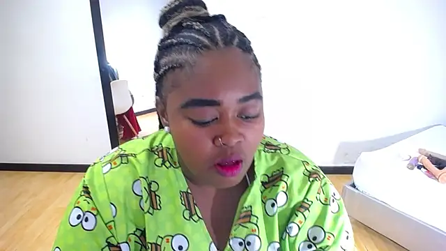 exotic karmella online show from September 18, 2025, 8:45 pm