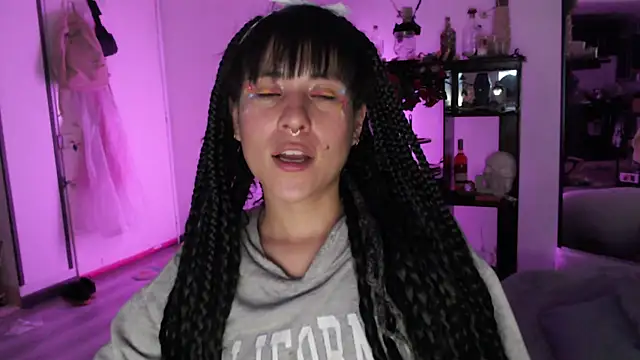 Hellen dumont online show from January 13, 2026, 3:54 am