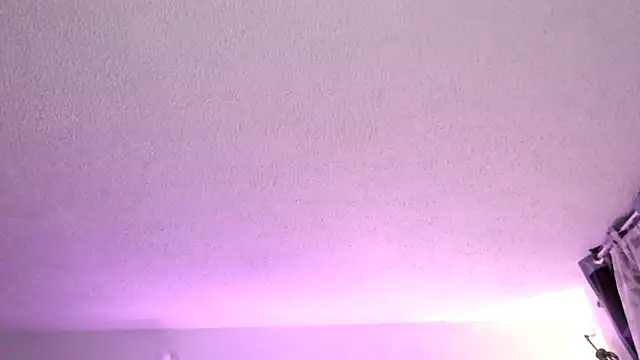 Snapshot of Hellen_dumont chatting on February 18, 2026, 1:47 am Hellen dumont online show from February 18, 2026, 1:47 am