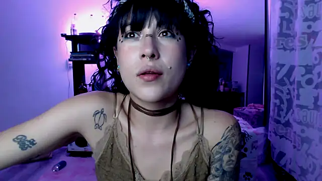 Snapshot of Hellen_dumont chatting on February 5, 2026, 12:17 am Hellen dumont online show from February 5, 2026, 12:17 am