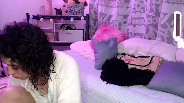 Hellen dumont online show from April 8, 2026, 12:12 am