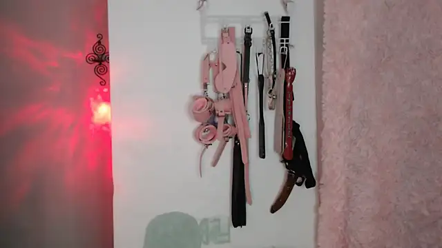 Snapshot of Hellen_dumont chatting on March 1, 2026, 2:00 am Hellen dumont online show from March 1, 2026, 2:00 am