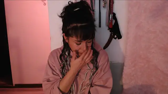 Snapshot of Hellen_dumont chatting on March 3, 2026, 3:24 am Hellen dumont online show from March 3, 2026, 3:24 am