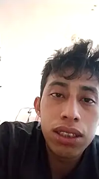 Flaquito pitudo online show from March 9, 2025, 9:46 pm