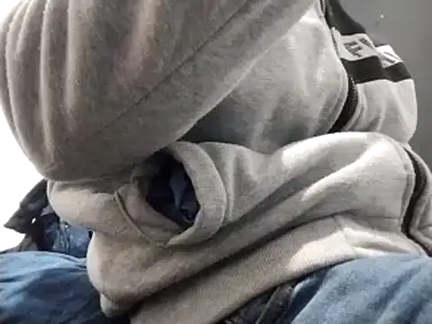 Flaquito pitudo online show from January 19, 2025, 10:39 pm