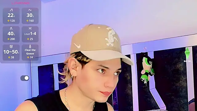 Snapshot of honey_skin chatting on October 7, 2025, 2:51 pm honey skin online show from October 7, 2025, 2:51 pm