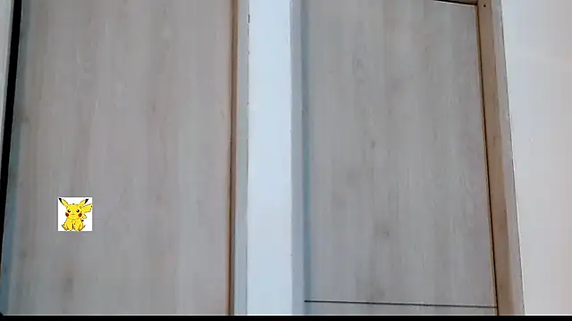 Snapshot of honey_skin chatting on February 25, 2025, 11:26 pm honey skin online show from February 25, 2025, 11:26 pm