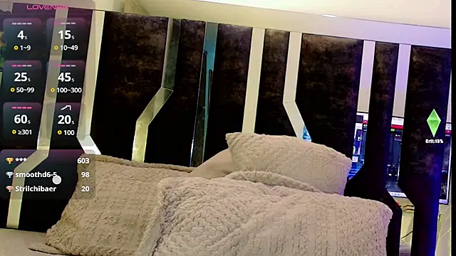 honey skin online show from December 4, 2025, 3:22 pm