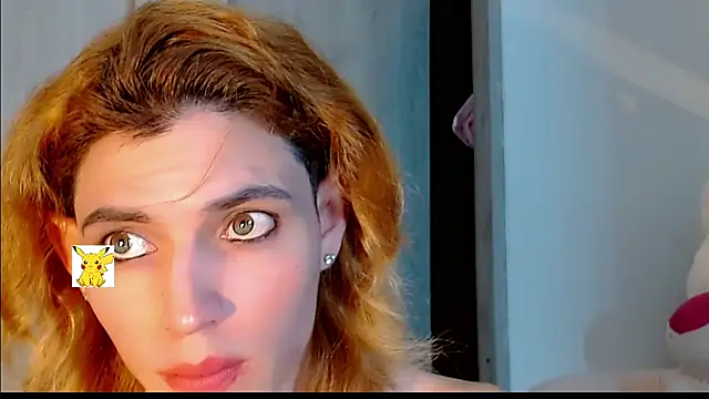 Snapshot of honey_skin chatting on February 27, 2025, 2:25 am honey skin online show from February 27, 2025, 2:25 am