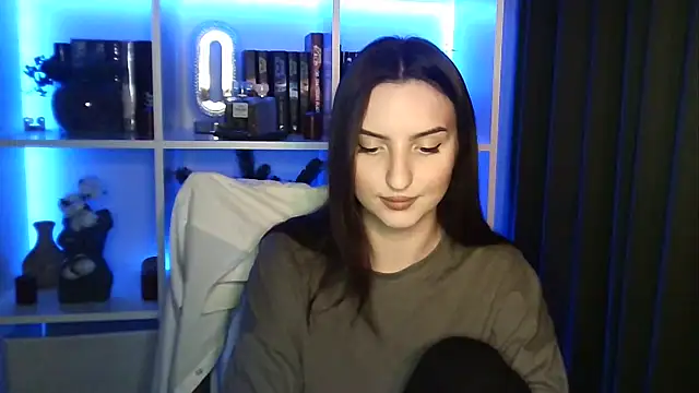 X Alisa online show from April 11, 2026, 6:22 pm