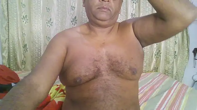 Beargryzzly online show from January 1, 2025, 2:31 pm