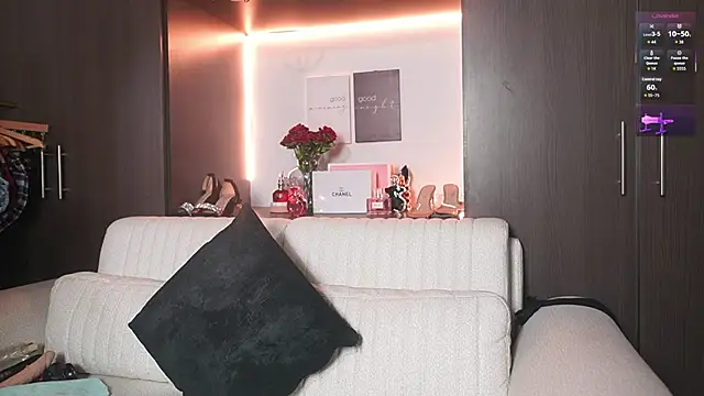 katlyn martins online show from February 17, 2026, 5:21 pm