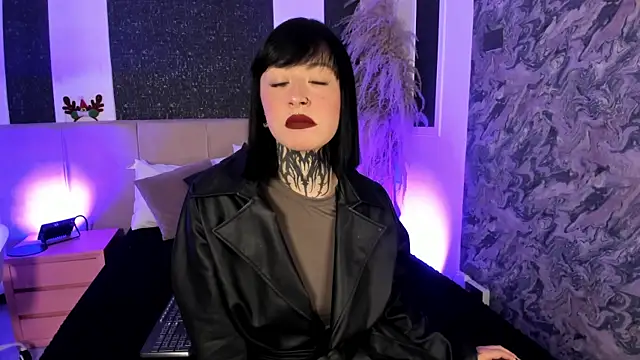 Scolw online show from December 2, 2025, 12:29 pm