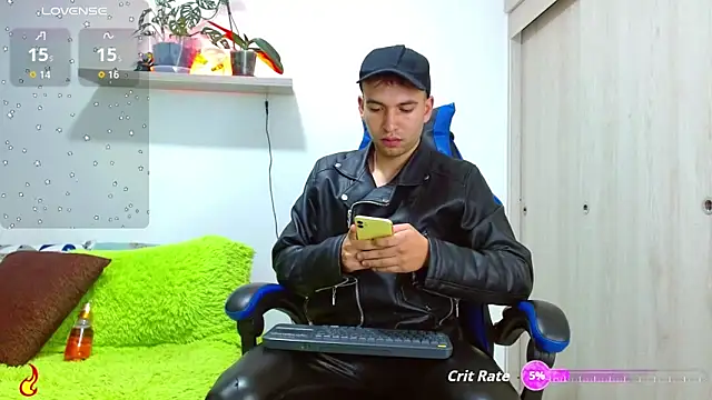 Snapshot of dorian_h_ chatting on September 13, 2025, 11:49 pm dorian h  online show from September 13, 2025, 11:49 pm
