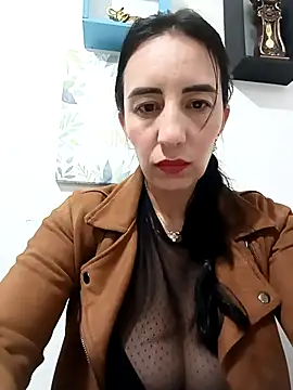 Snapshot of christine-x chatting on February 15, 2025, 9:49 pm christine-x online show from February 15, 2025, 9:49 pm