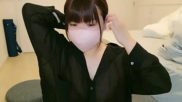  mirai0917 online show from April 26, 2026, 11:13 pm