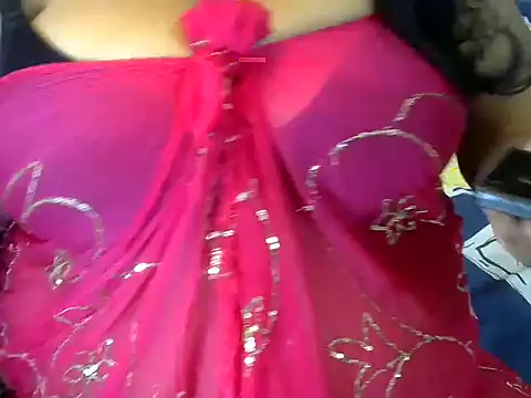 Snapshot of dramebaz_queen chatting on October 6, 2025, 6:52 pm dramebaz queen online show from October 6, 2025, 6:52 pm