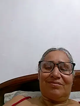  candi online show from April 14, 2026, 2:27 am