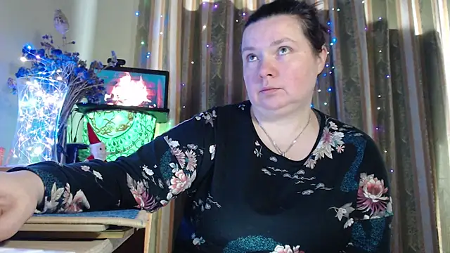 Snapshot of amorelara chatting on February 3, 2026, 9:03 am amorelara online show from February 3, 2026, 9:03 am