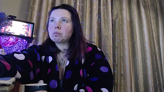 Snapshot of amorelara chatting on February 8, 2026, 6:22 am amorelara online show from February 8, 2026, 6:22 am