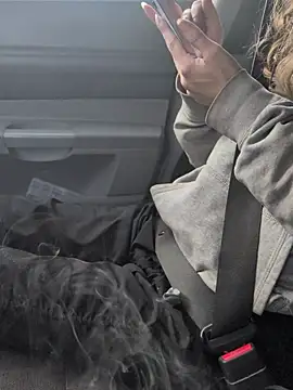 AriellaTaylor online show from November 23, 2025, 2:38 pm