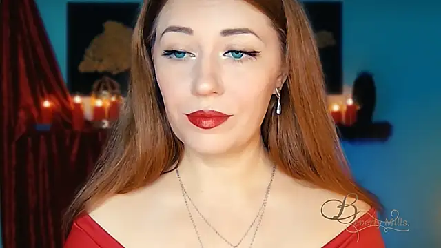 MissBeverlyMills online show from October 25, 2025, 4:00 am