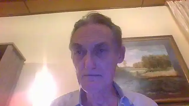 Snapshot of Alain-Bertrand chatting on November 5, 2025, 11:08 pm Alain-Bertrand online show from November 5, 2025, 11:08 pm