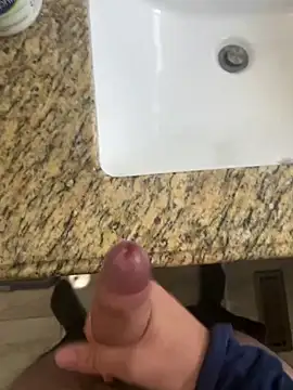 hornybigdicc online show from October 25, 2025, 5:13 pm