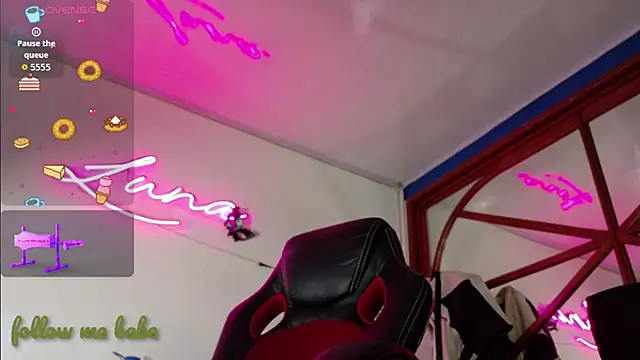 Lina23  online show from September 12, 2025, 12:16 pm