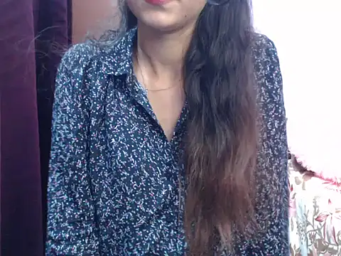 Angel kiyara online show from September 18, 2025, 6:55 pm