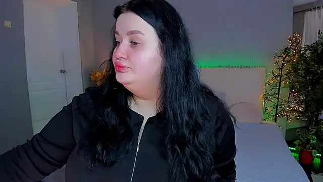 Snapshot of MonaSteele chatting on February 13, 2026, 6:13 am MonaSteele online show from February 13, 2026, 6:13 am