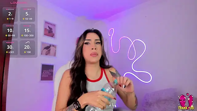 JulietaBomGV online show from December 5, 2025, 4:44 am