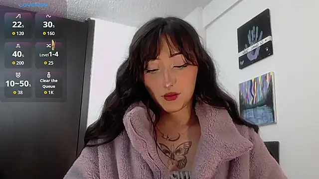 Snapshot of v1cky_ chatting on September 22, 2025, 10:05 pm v1cky online show from September 22, 2025, 10:05 pm