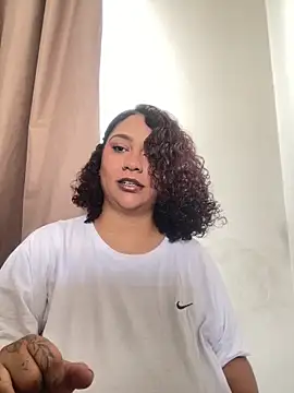 hanna danger19 online show from April 1, 2026, 2:14 pm