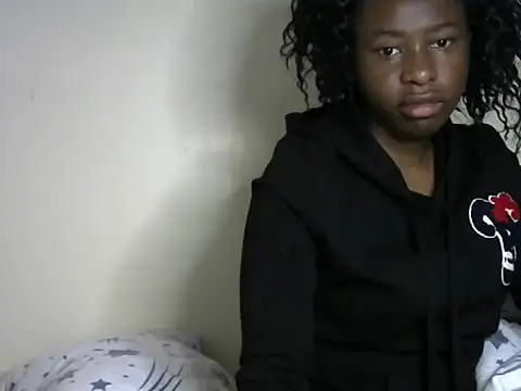 Novah  online show from October 16, 2025, 1:52 pm