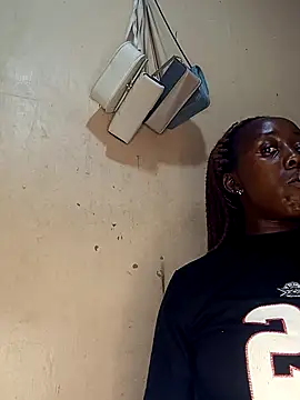 Snapshot of Swit_virgin22 chatting on February 16, 2026, 4:05 pm Swit virgin22 online show from February 16, 2026, 4:05 pm