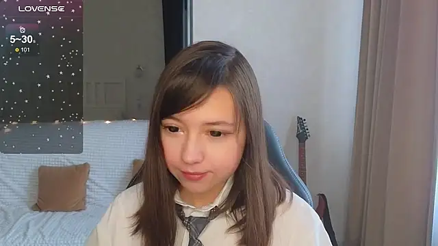 Lina Brownie online show from October 21, 2025, 3:50 am