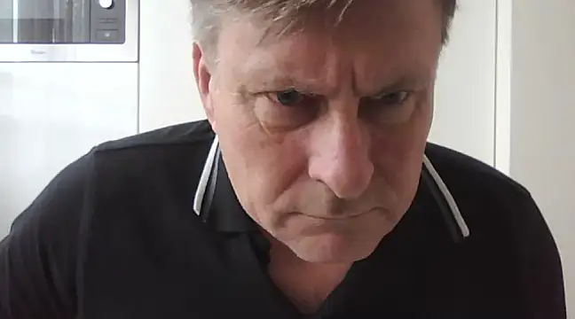 johnnym1 online show from February 3, 2025, 1:08 pm