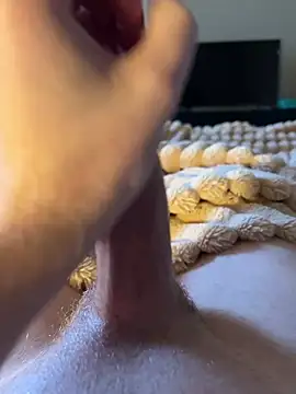 40Cakes online show from December 16, 2024, 5:33 pm